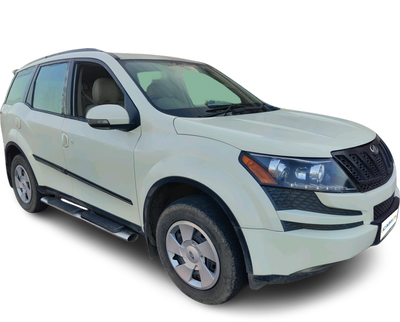 Mahindra XUV500-img